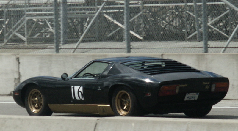 lambosv_rear