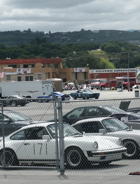 porschebehindbar